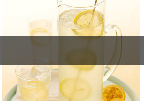 檸檬水喝熱的好還是冷的好-喝熱的會變黑嗎-1