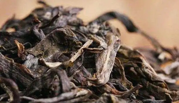 怎么簡單直觀的辨別一款普洱茶的優(yōu)劣？