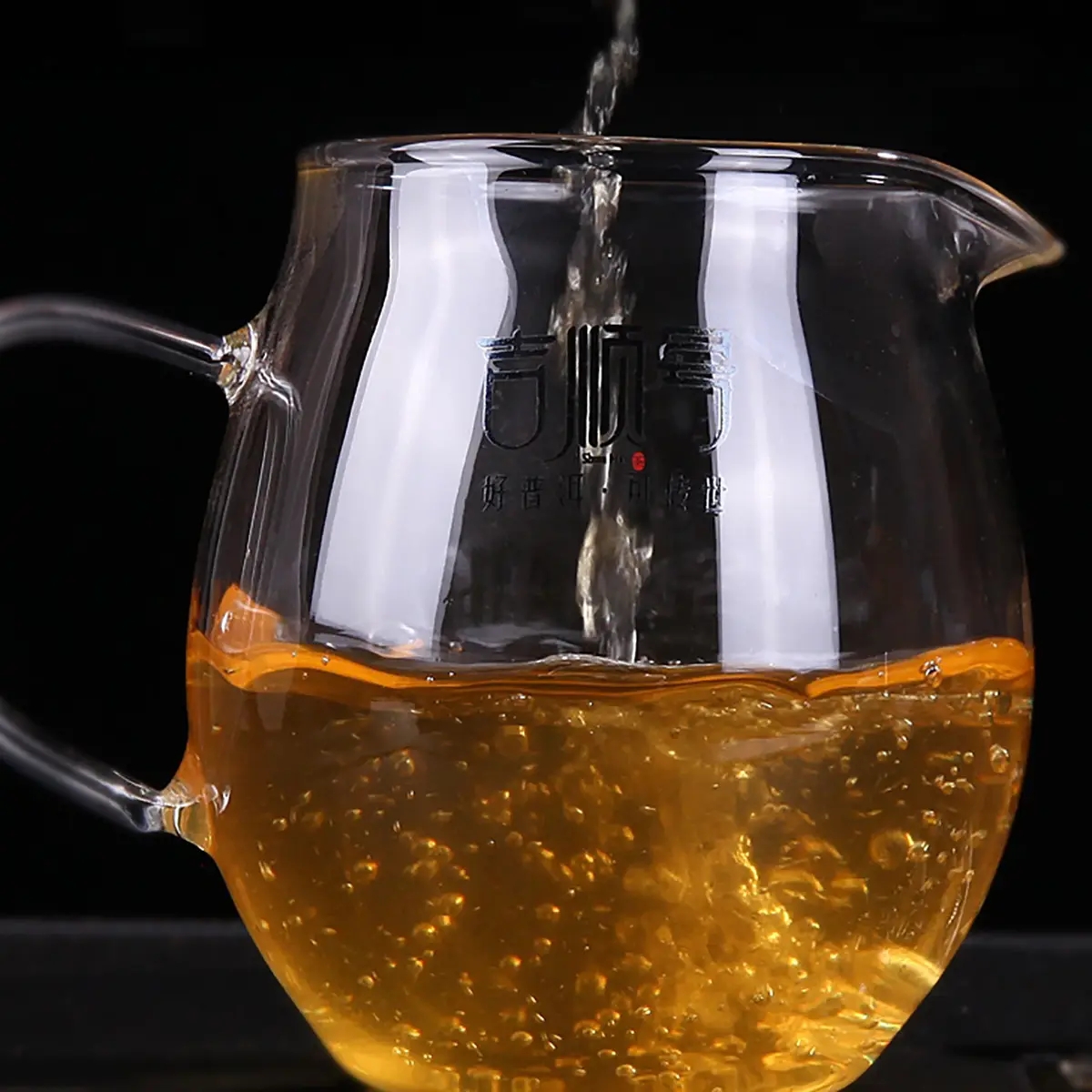 ?這個(gè)普洱有點(diǎn)甜，什么甜？冰糖甜！