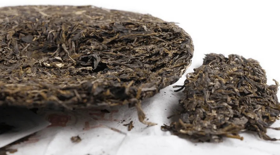 普洱茶餅受潮了怎么辦？四招教你拯救受潮發(fā)霉的茶餅