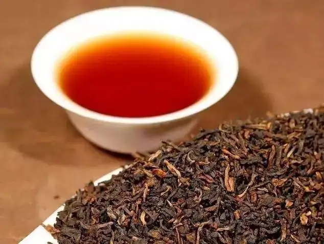 如何選購、辨識普洱茶優(yōu)劣？