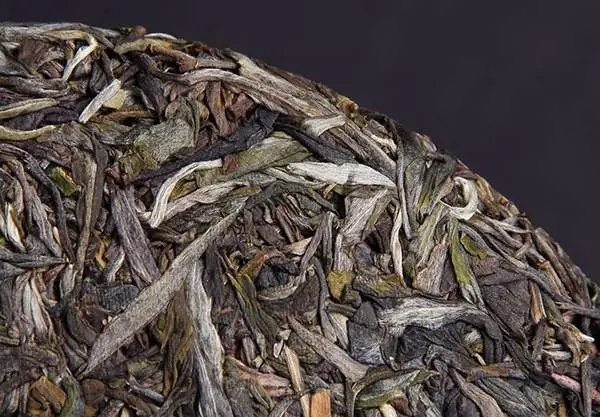 普洱茶屬于什么茶？普洱茶為什么會(huì)越陳越香？