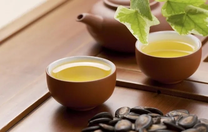 普洱茶的茶性是屬寒還是屬熱？